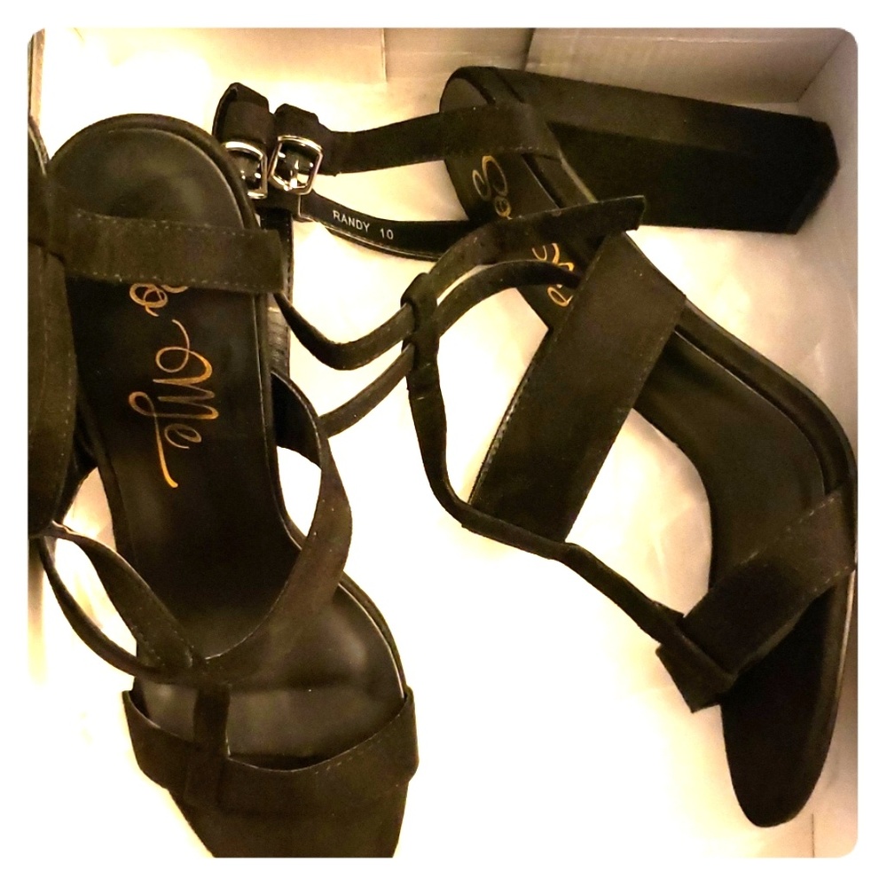 "So Me"(Fashion Nova ) Block Heels